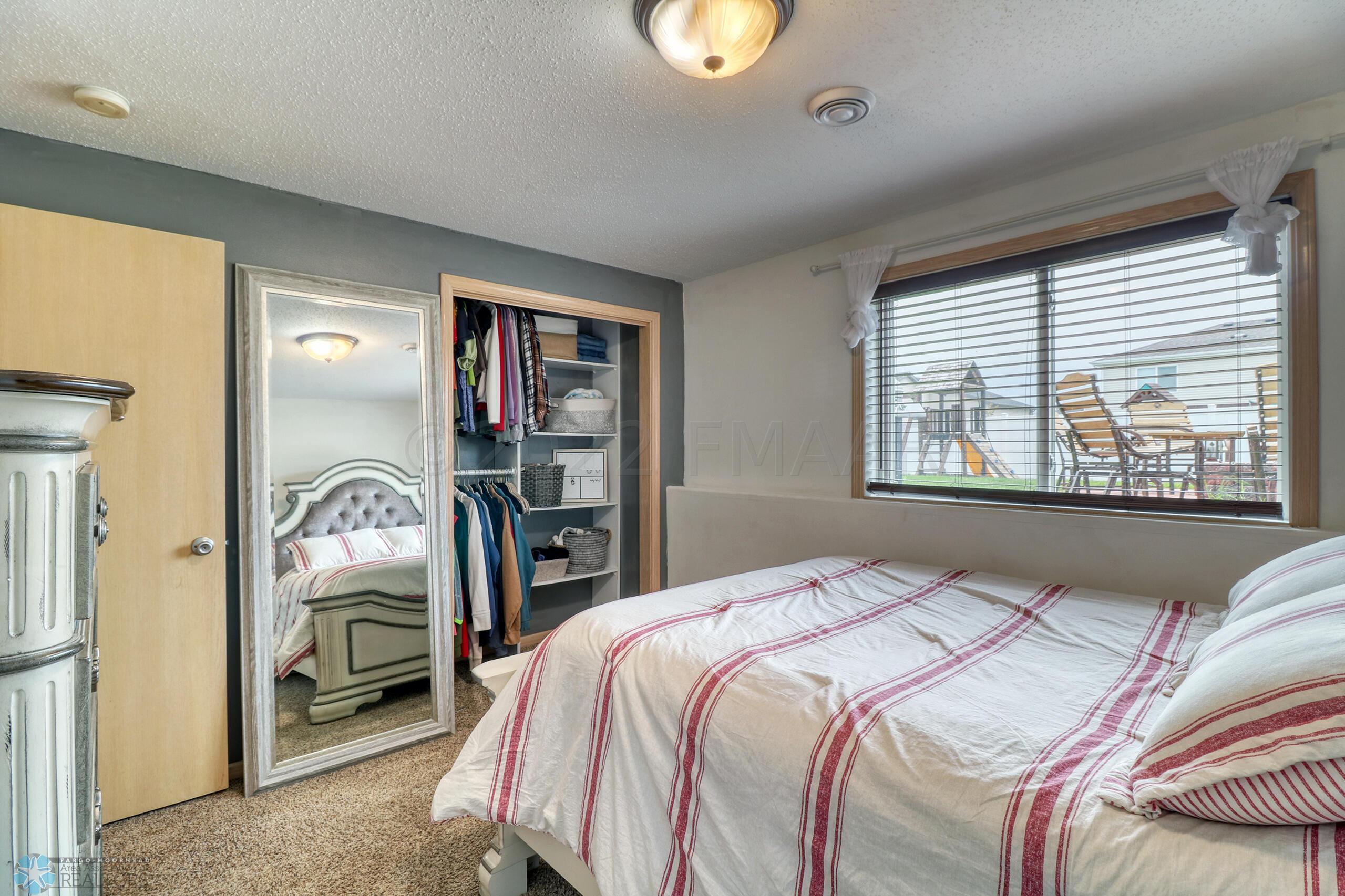 Basement Bedroom2_2
