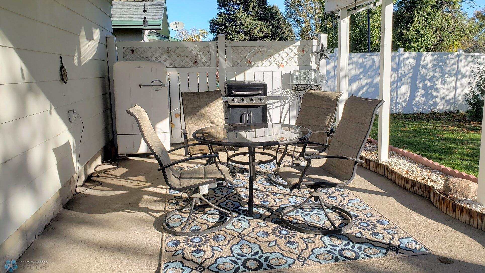 Patio 2