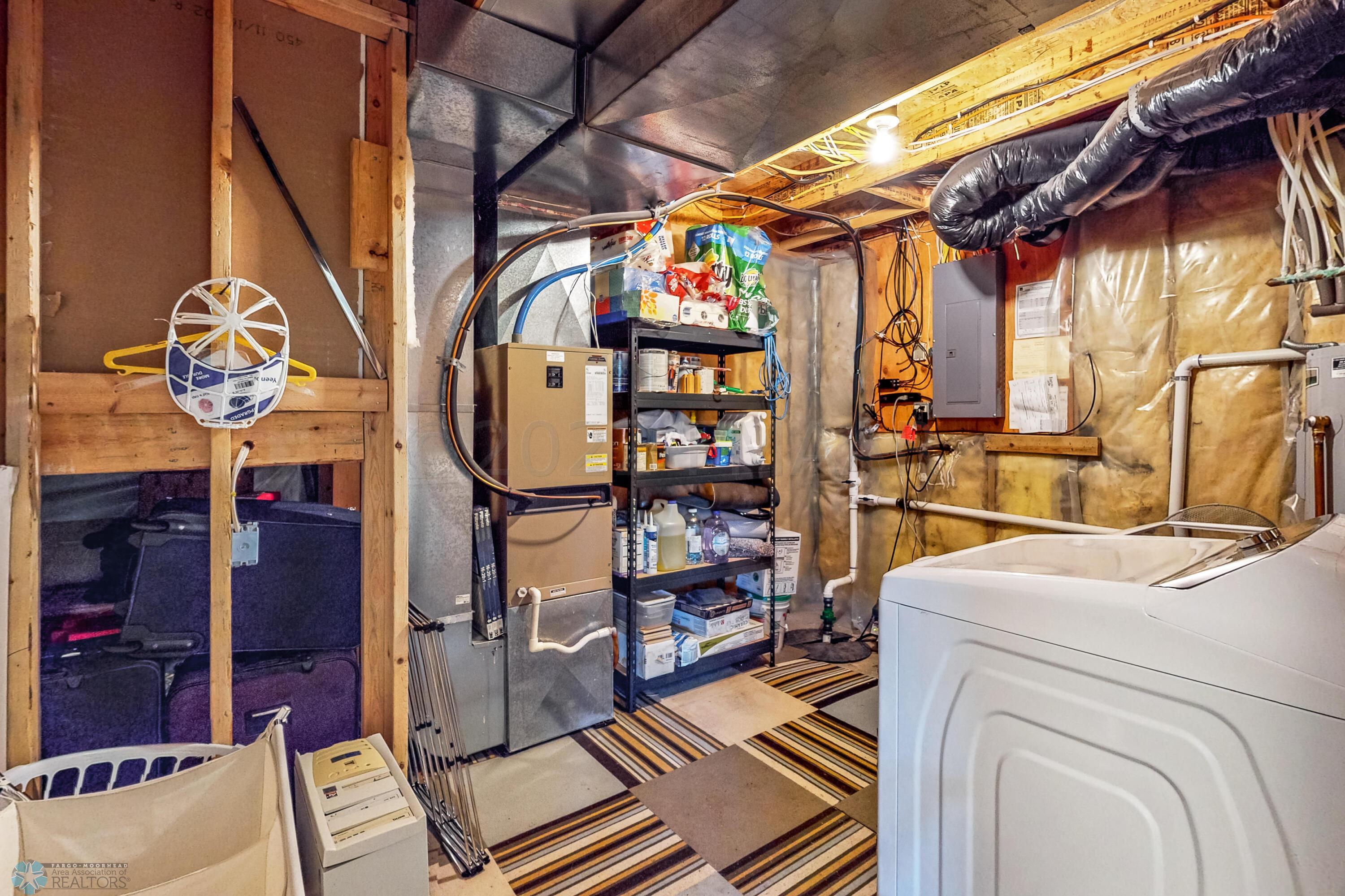 Lower Level Laundry/Utility room