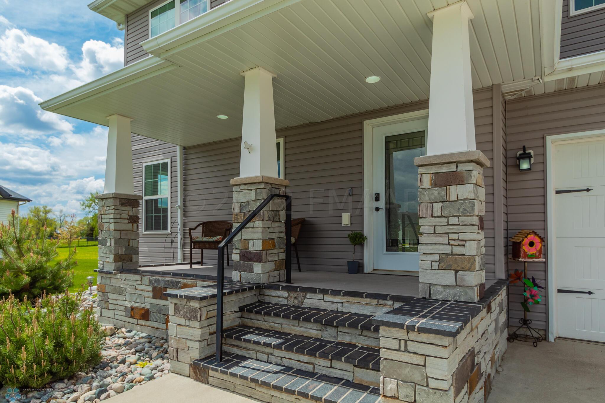 410 Sequoia Drive, Mapleton, ND 58059-08
