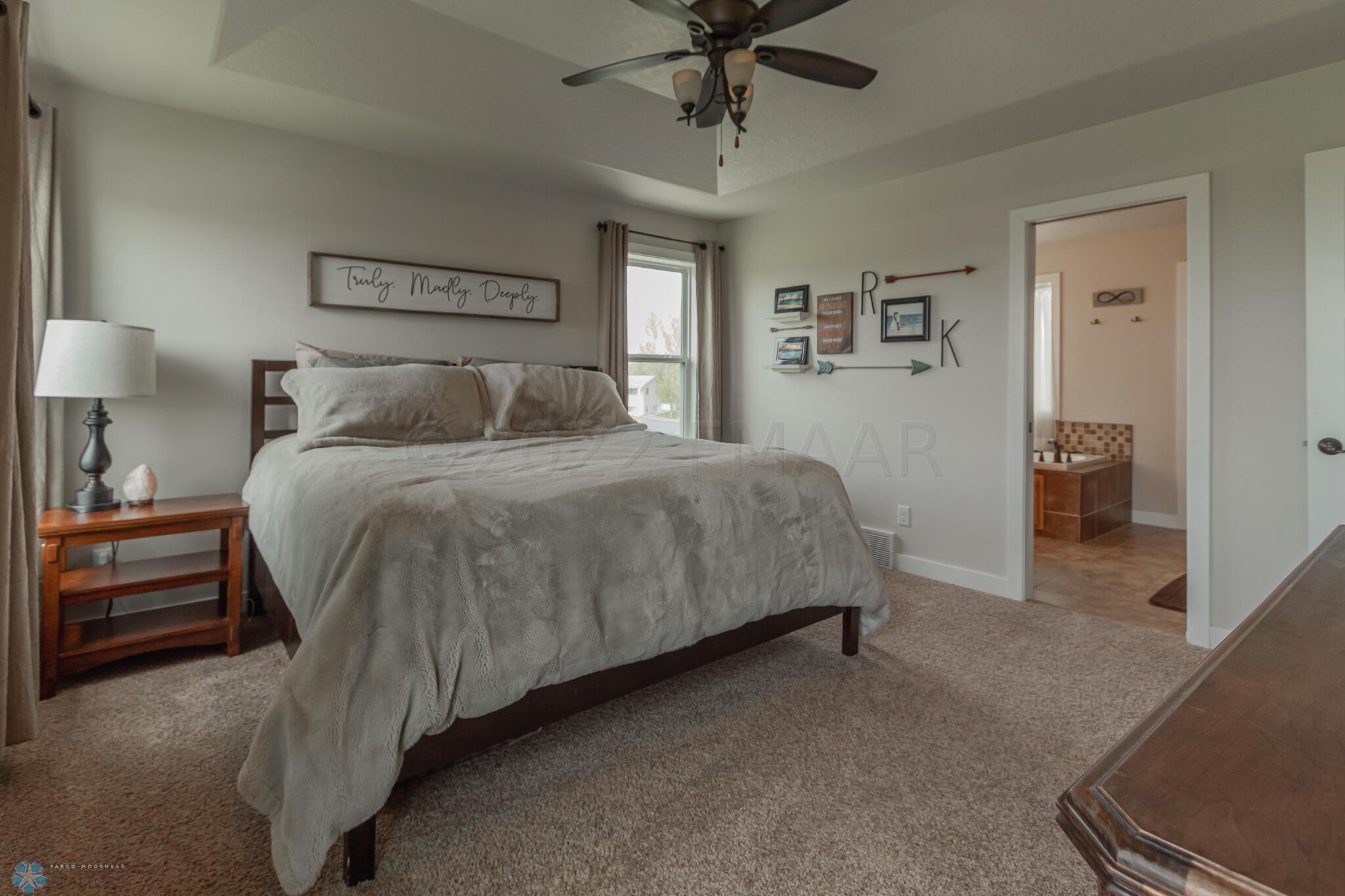 410 Sequoia Drive, Mapleton, ND 58059-45