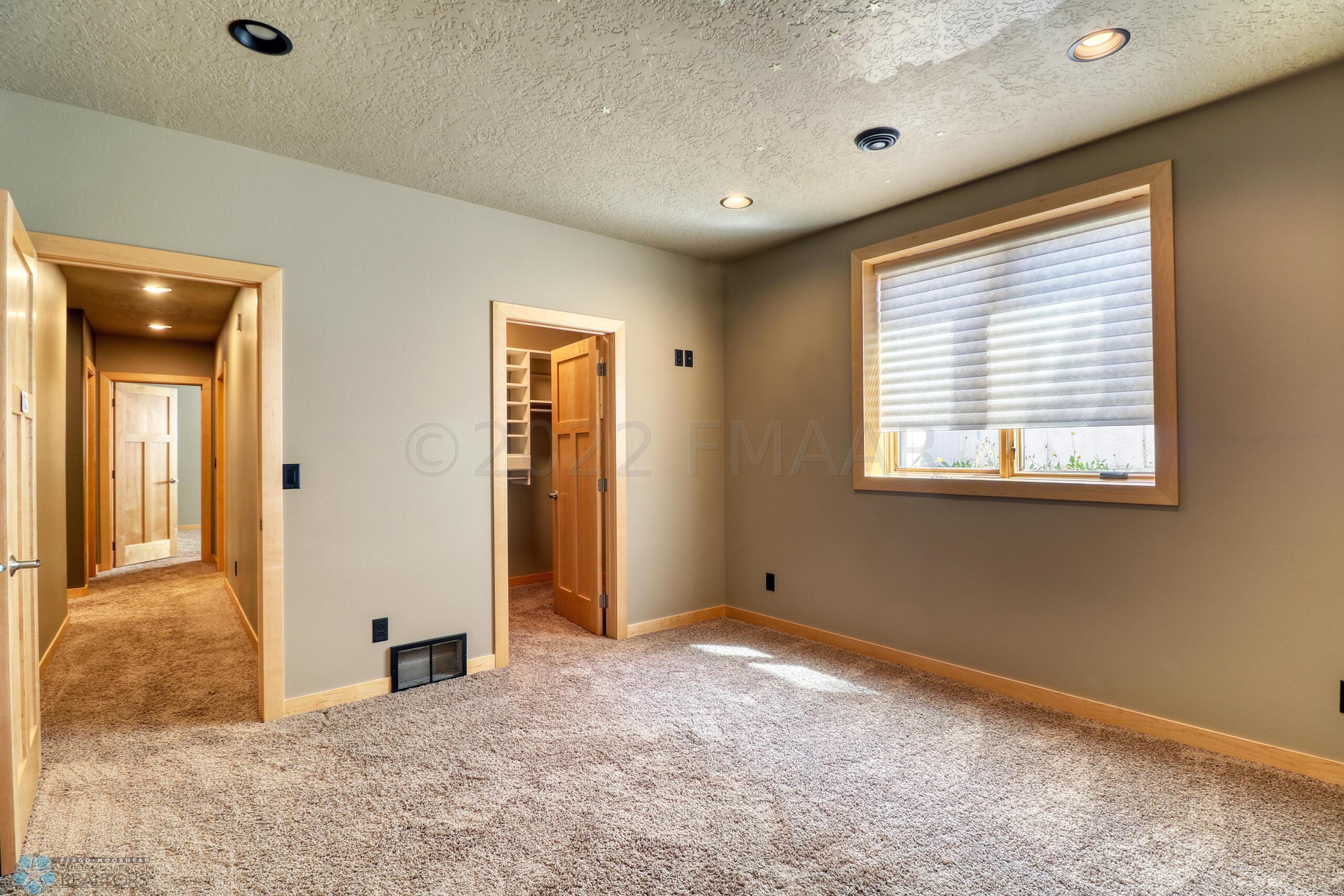 Basement Bedroom2_1