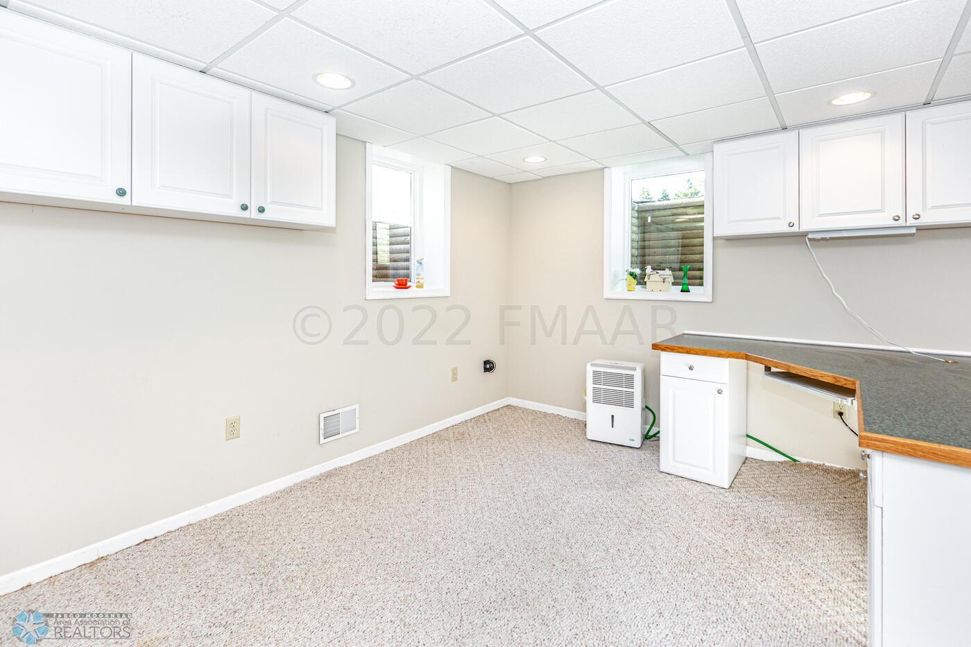 Office/Storage