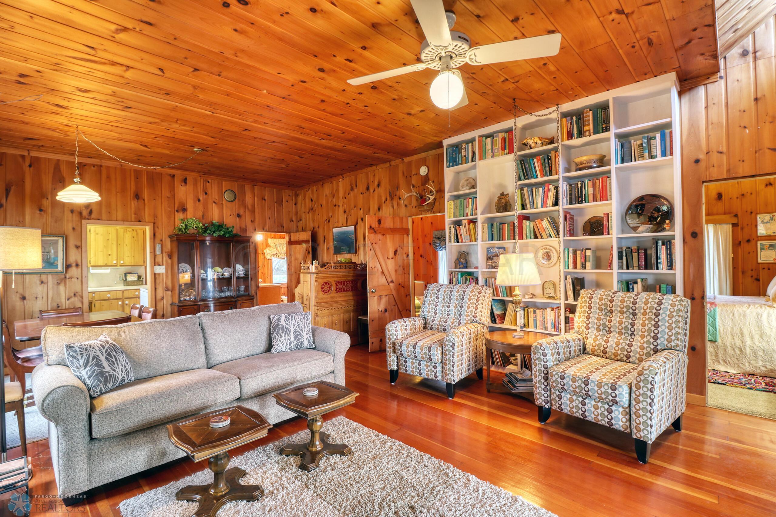 Living Area1_3