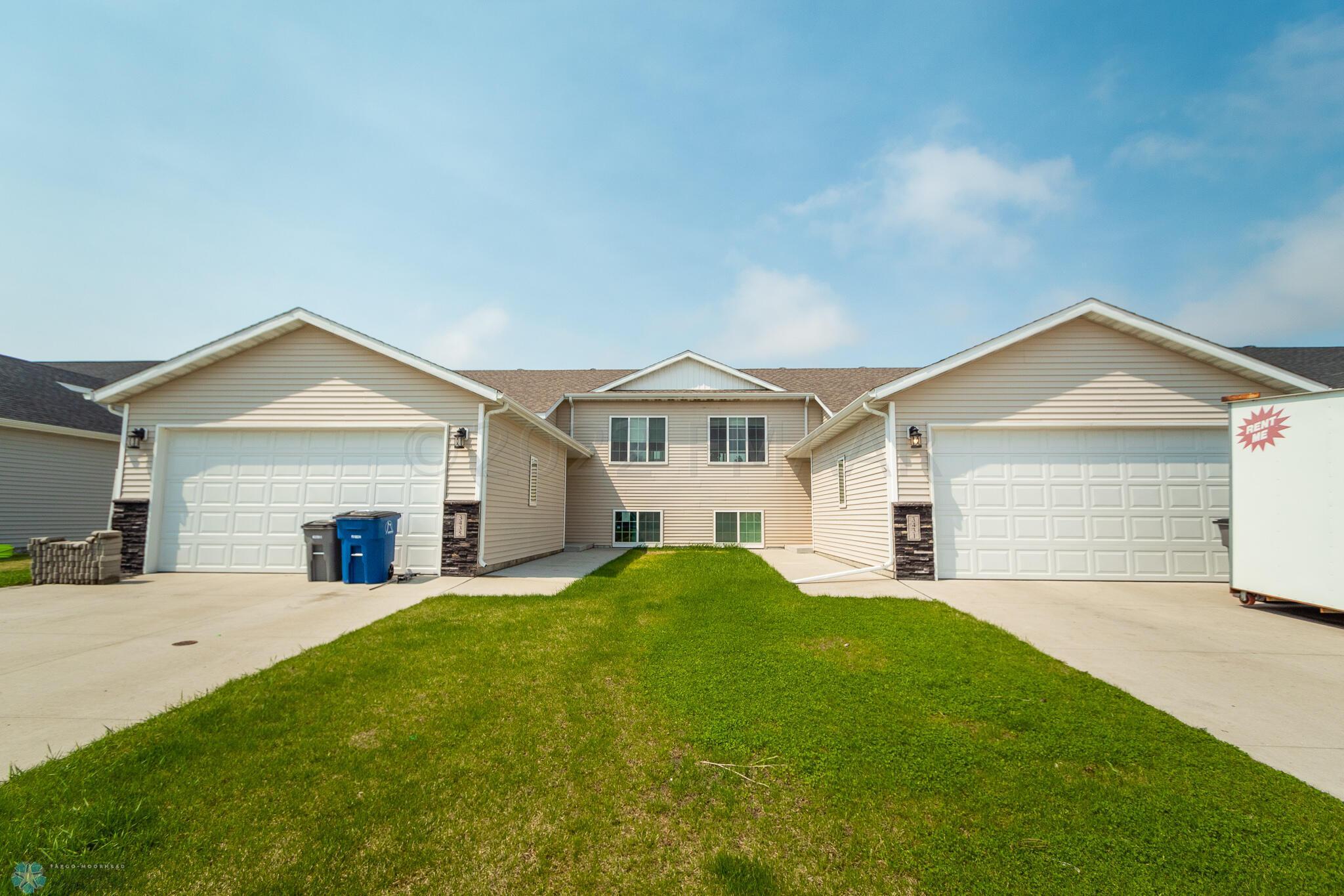 3431 17th St S, Moorhead, MN 56560-19