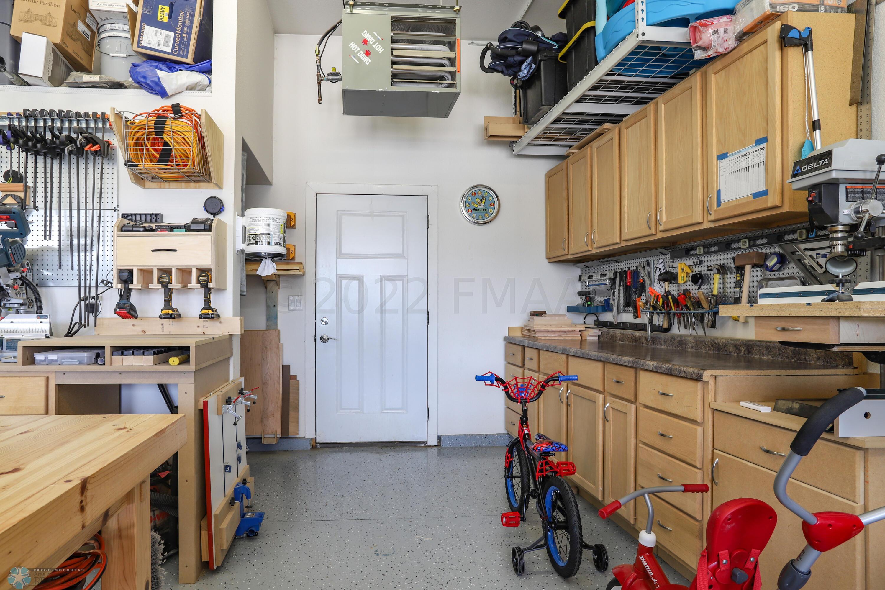 garage1
