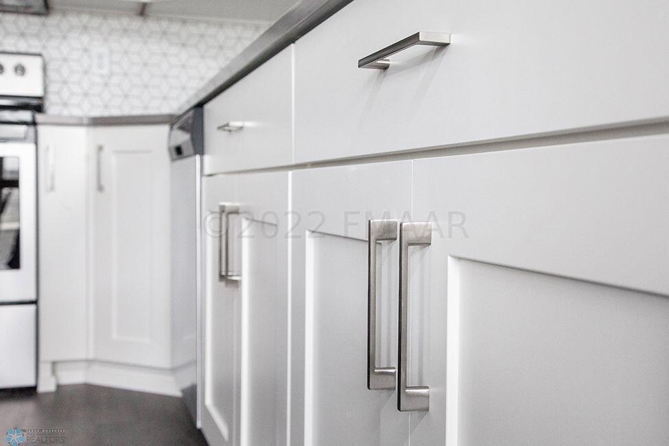 Kitchen Details 3