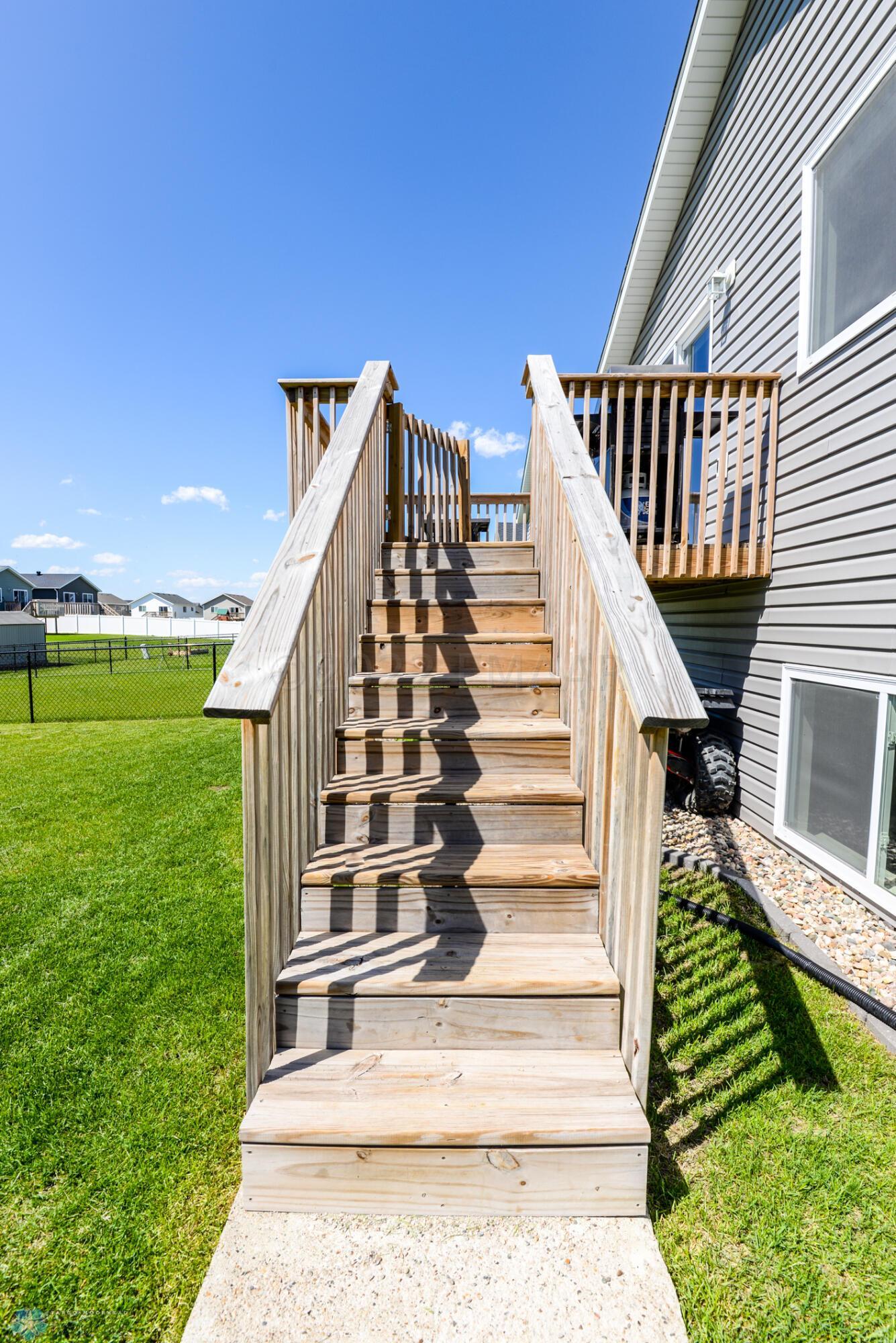 Deck Stairs