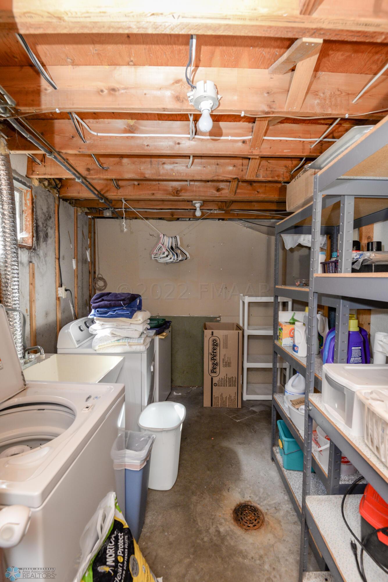 Laundry/Utilities