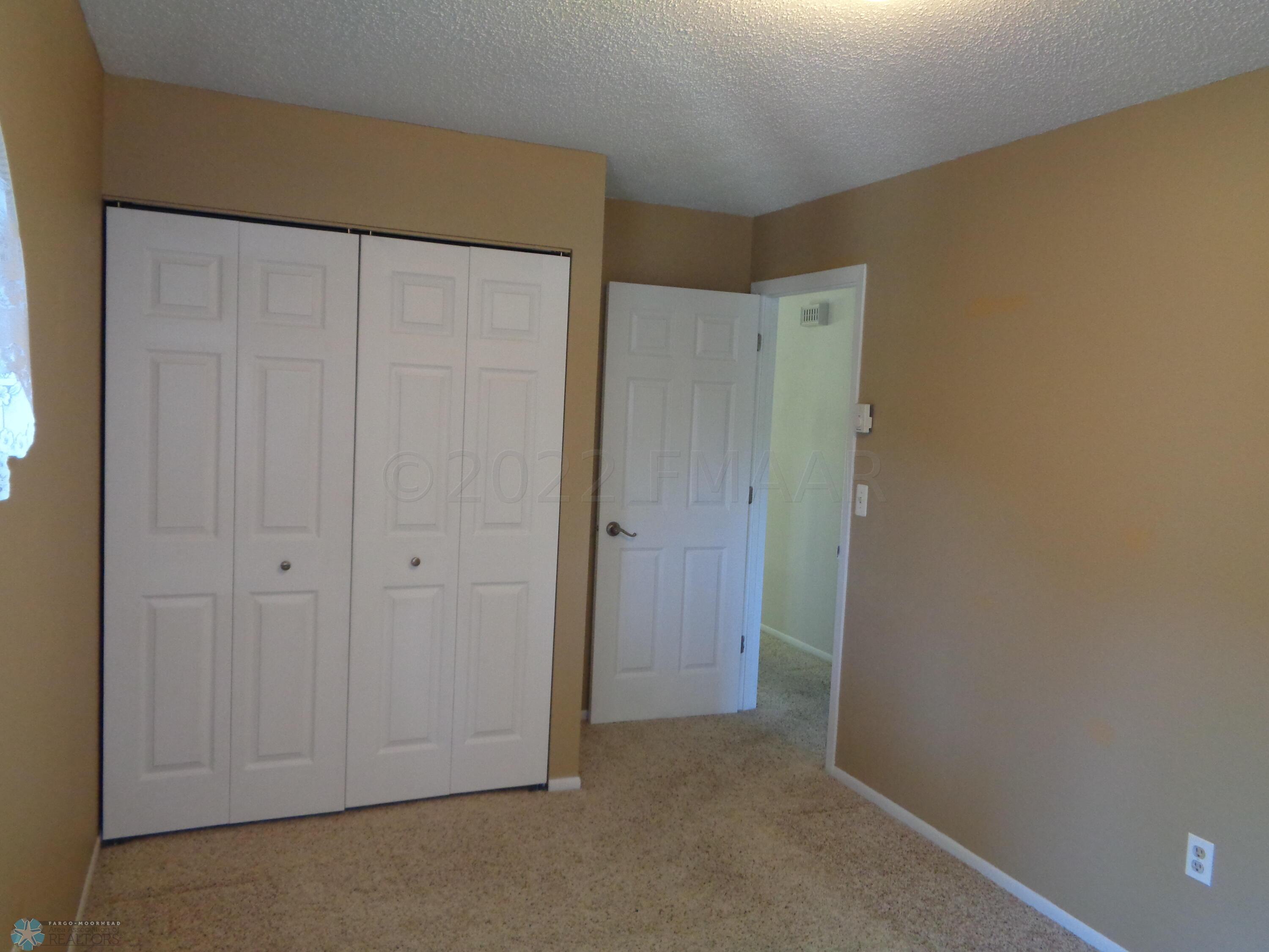 2nd Bedroom Closet