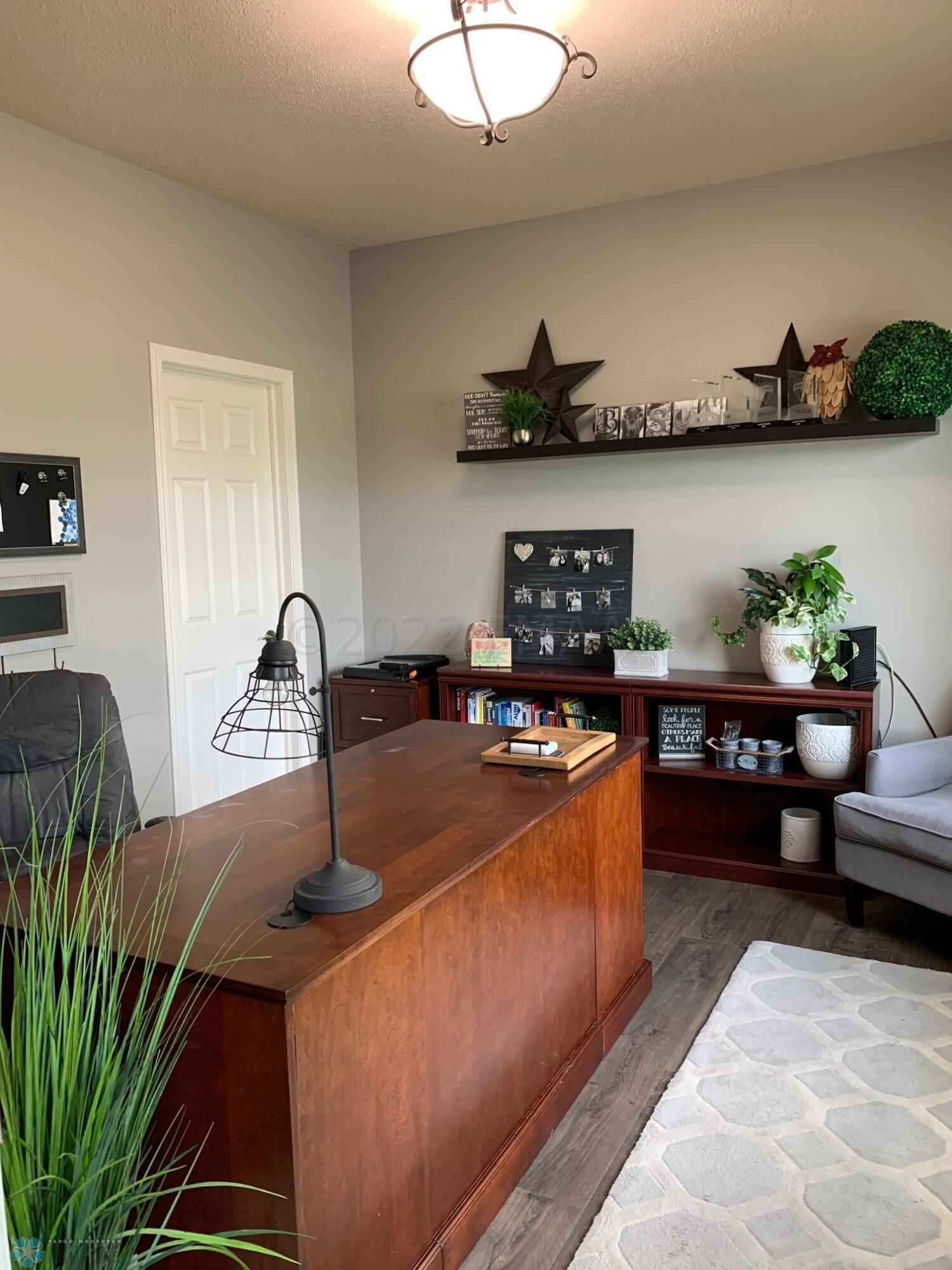 Office 1