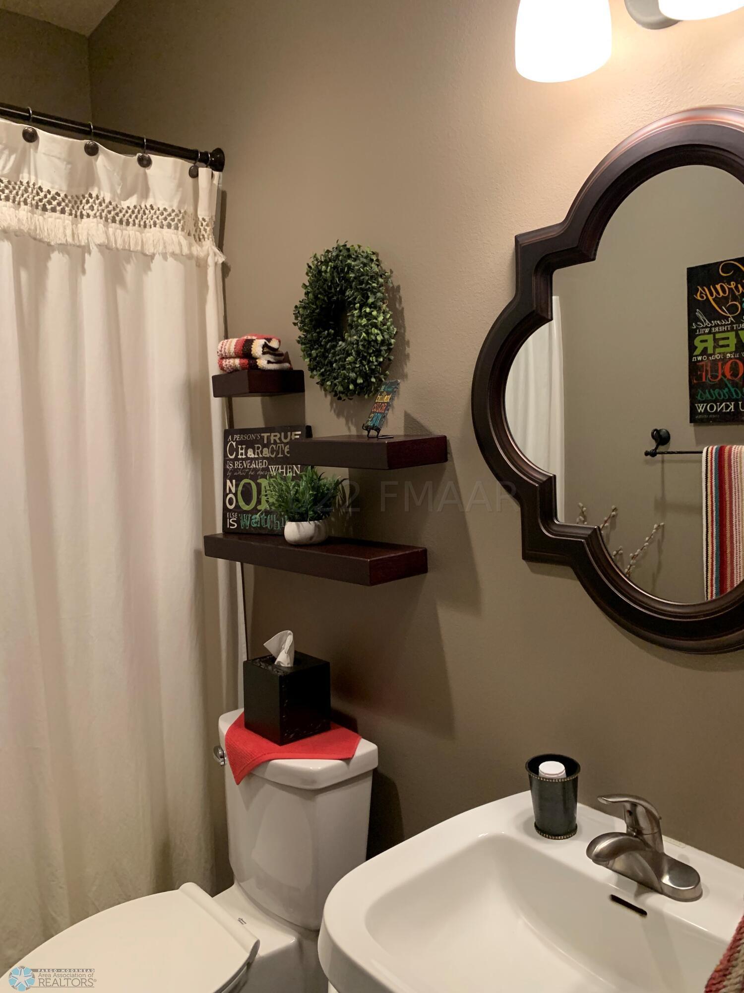 Main Floor Bath 2