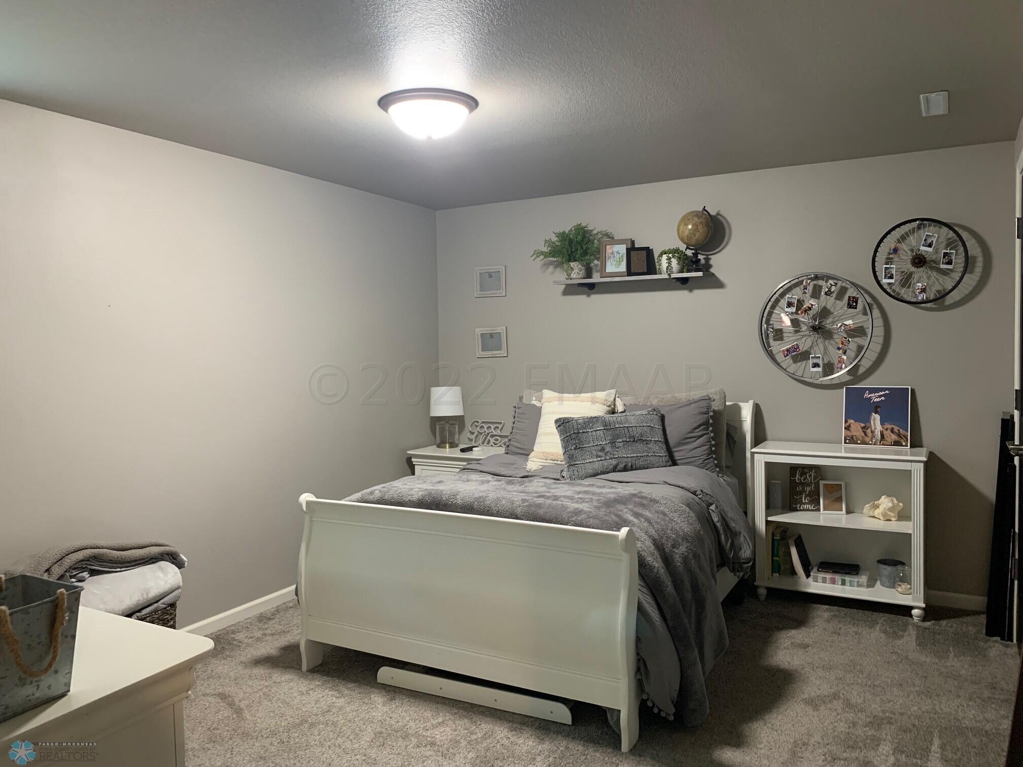 Basement bedroom 1-1