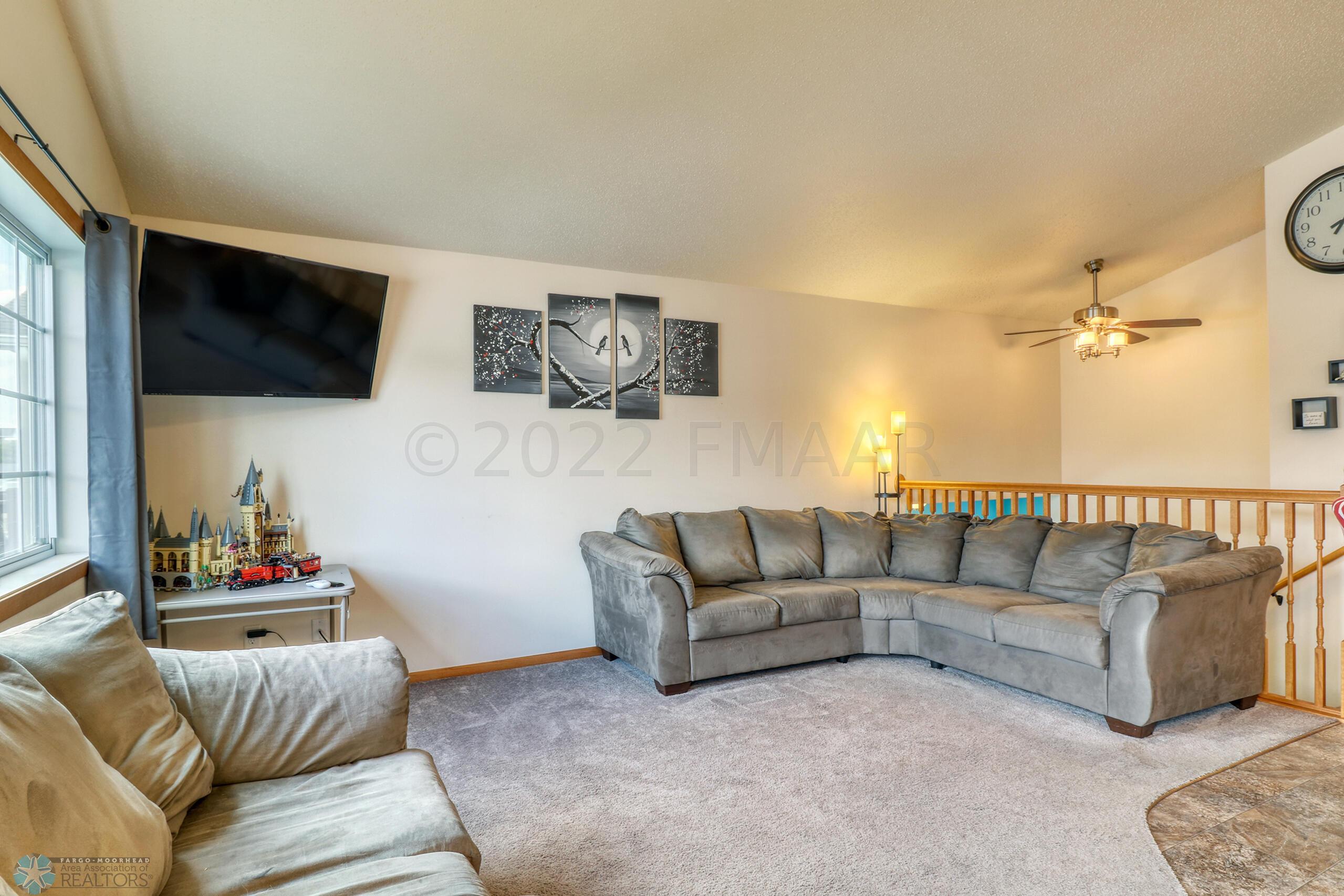 Living Area1_2