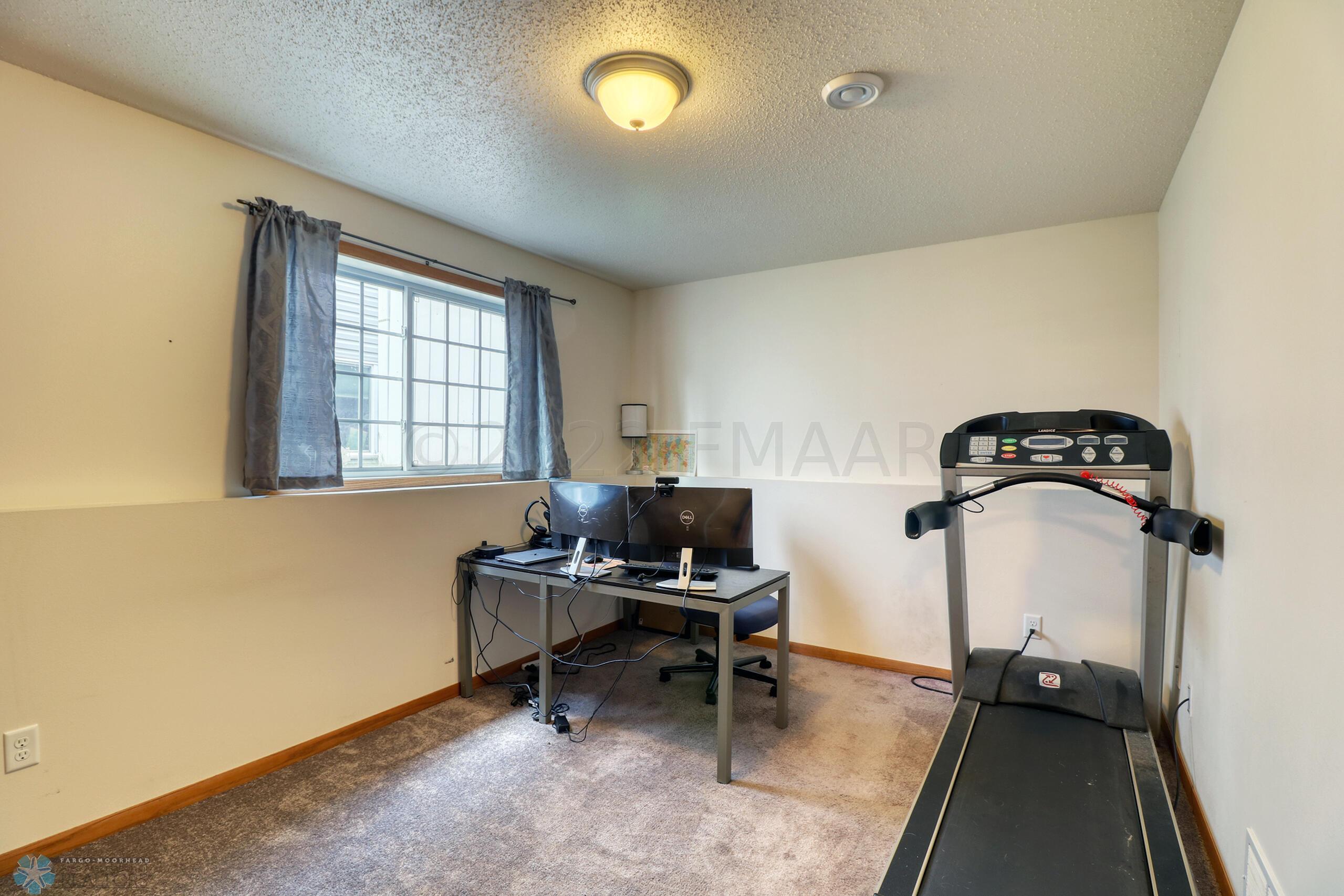 Basement Bedroom2_1