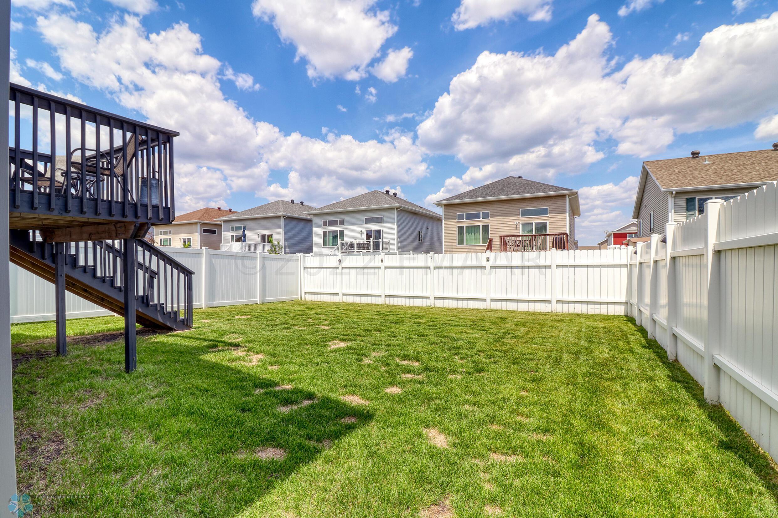 Backyard1_2