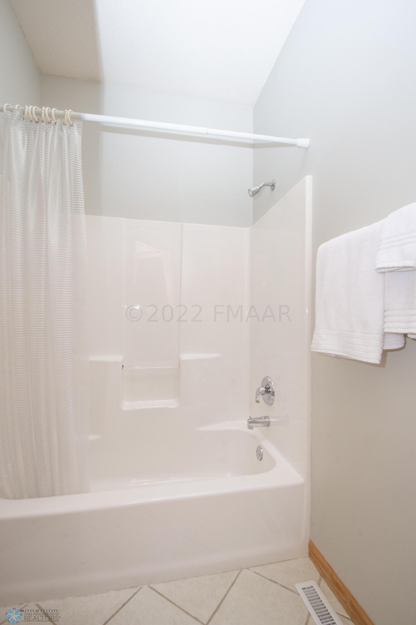Full bathroom on main