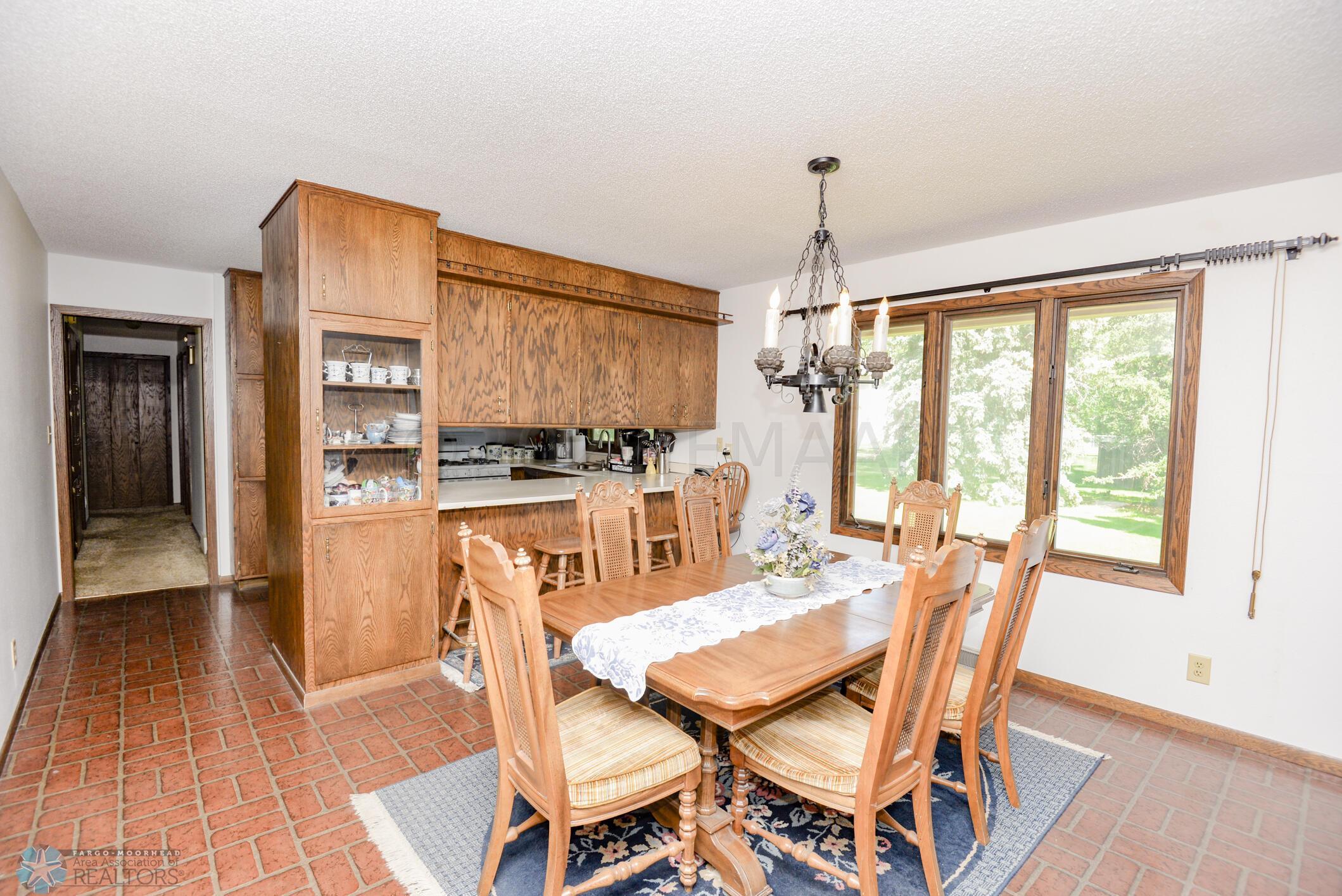 Kitchen/Dining