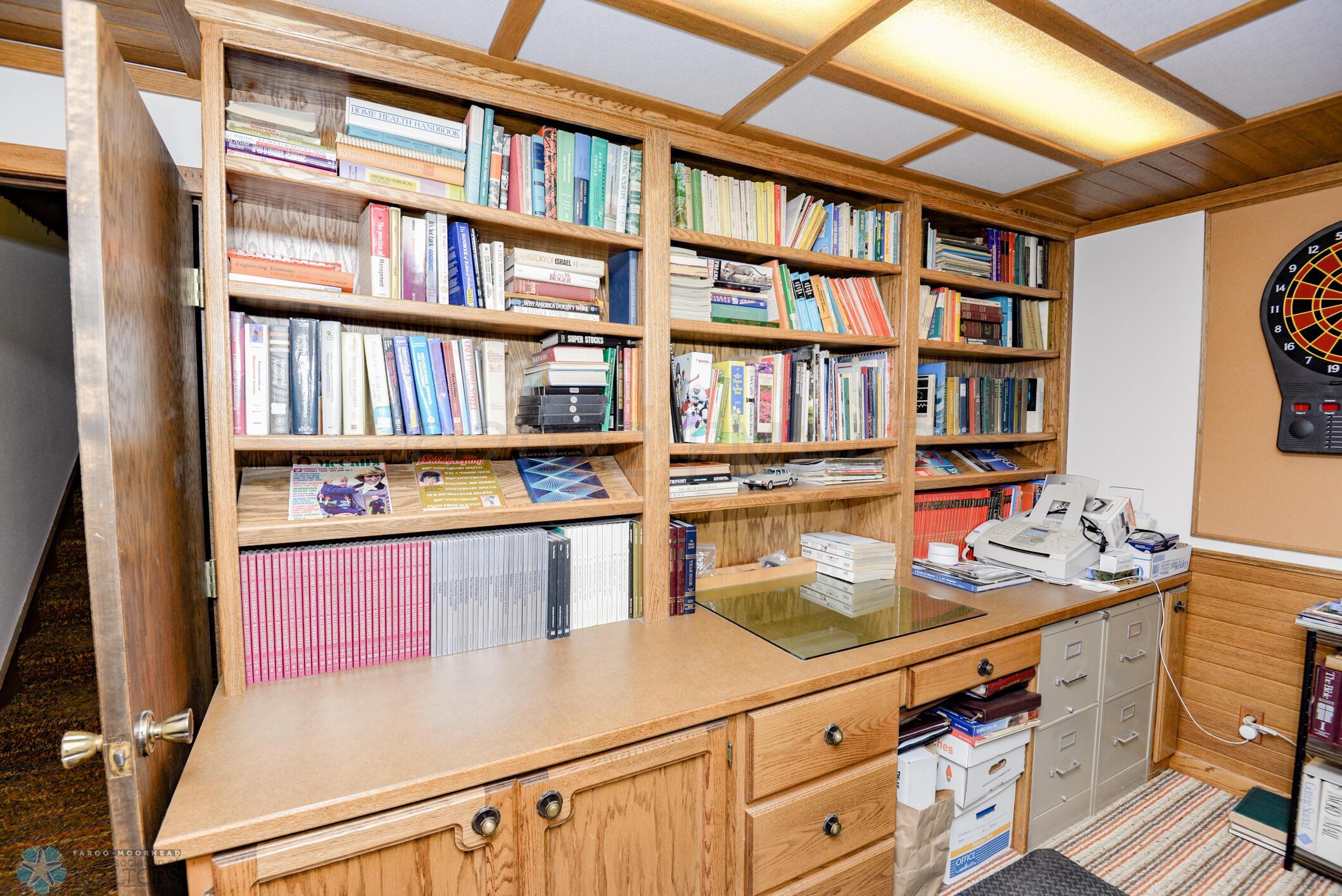 Built In desk