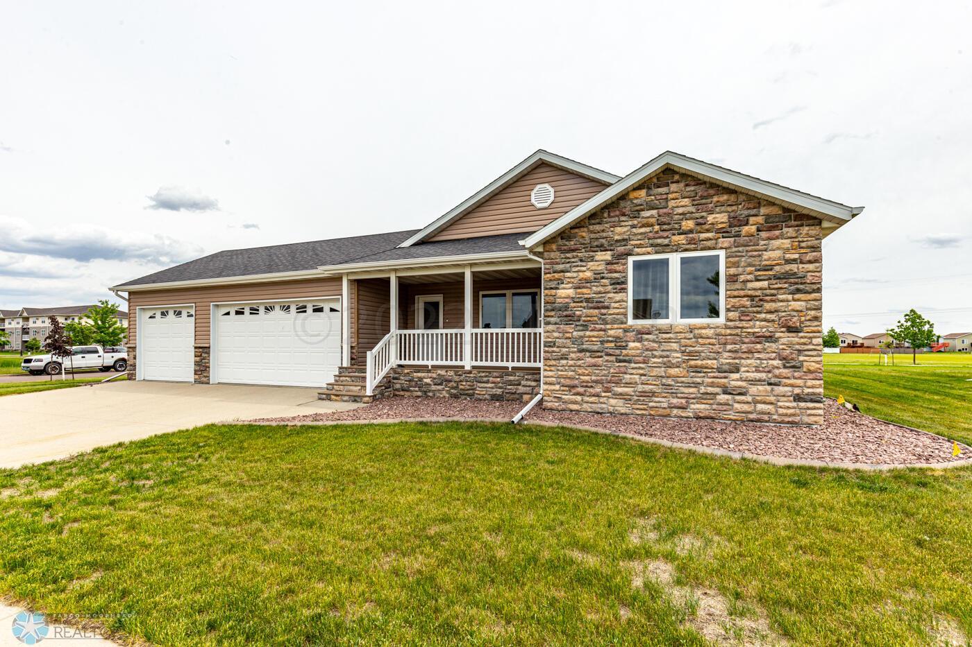 Home-29