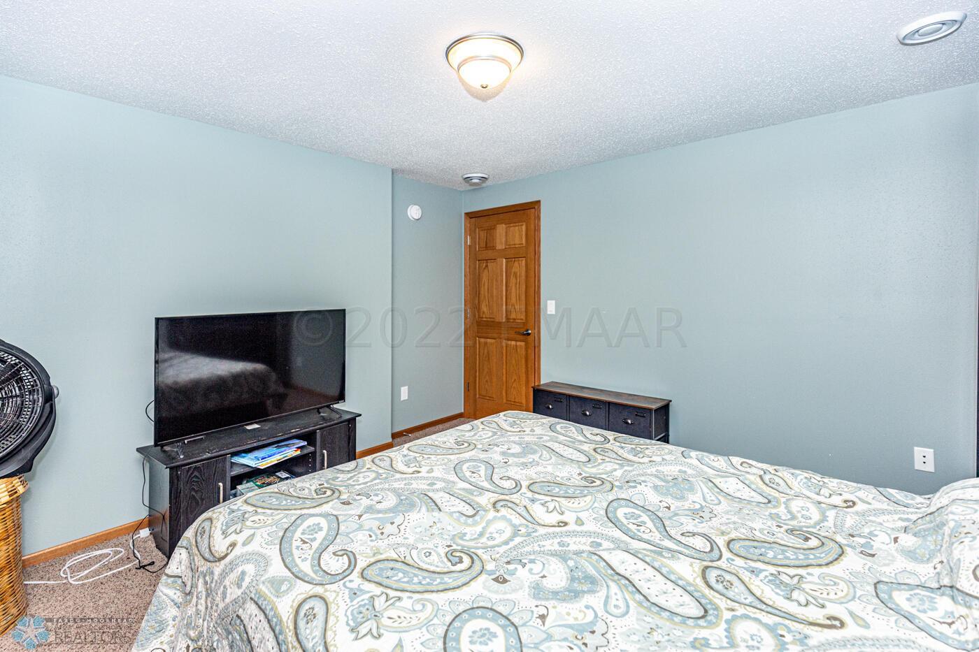 Home-24