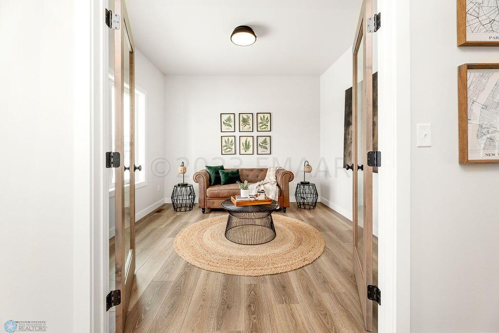 Office/ Den