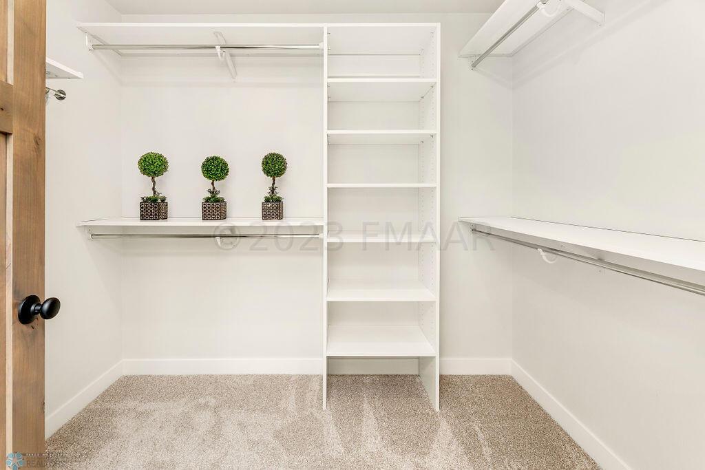 Walk in Closet