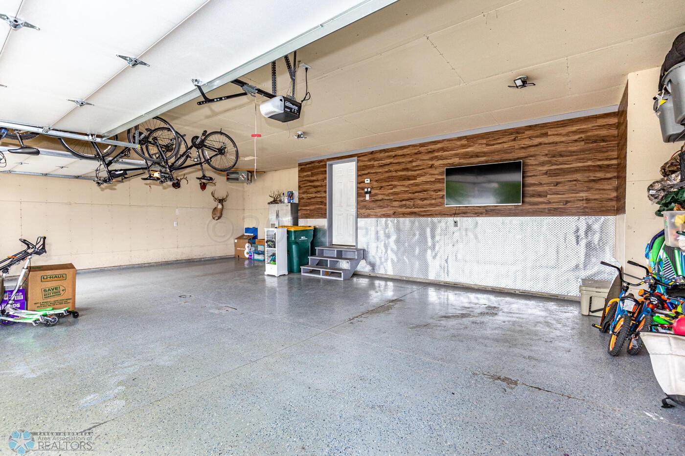 Fully Finished 3 Stall Garage