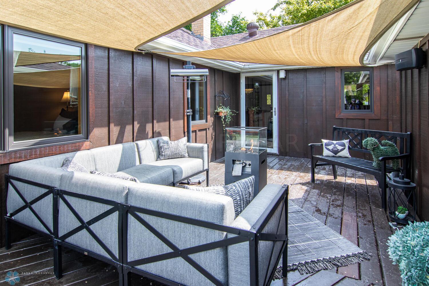 Deck