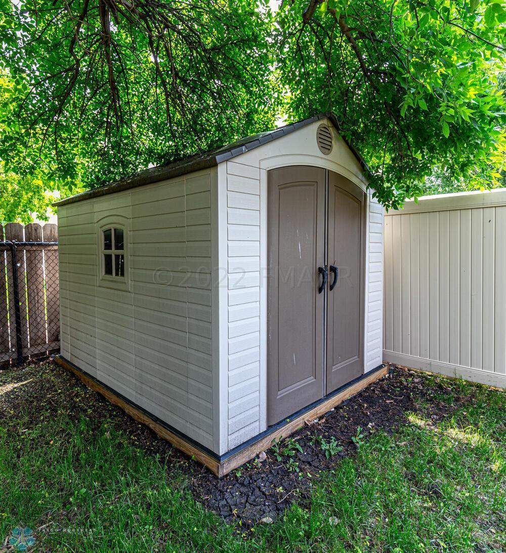 Shed