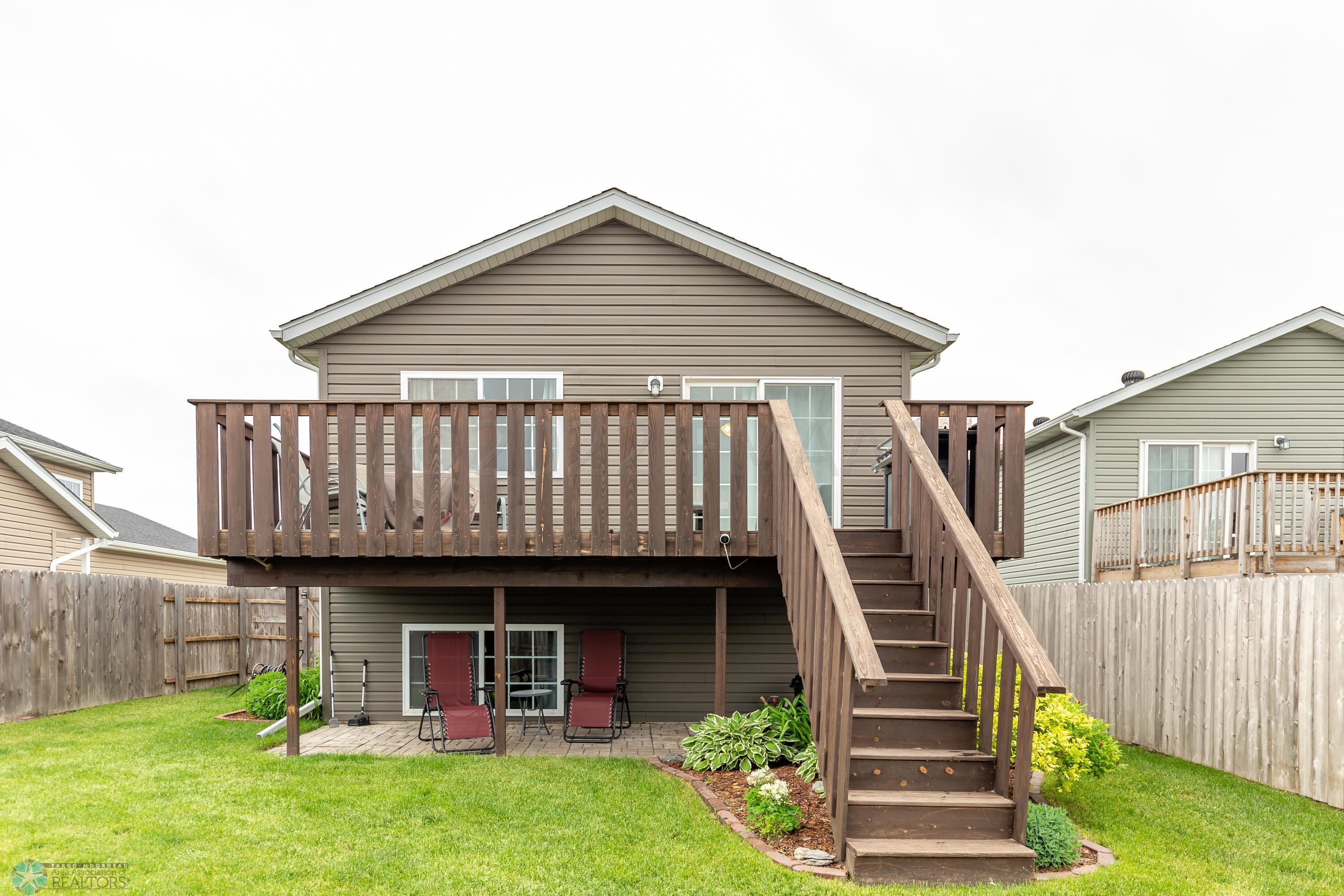 2426 8th CT W WF