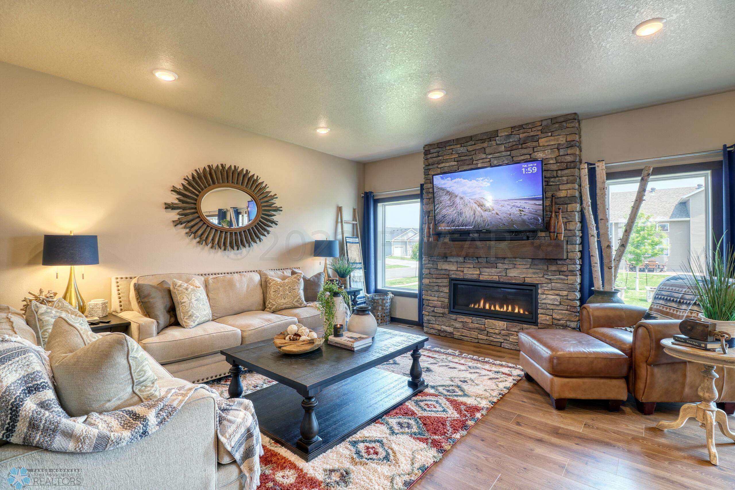 Main Floor Living!