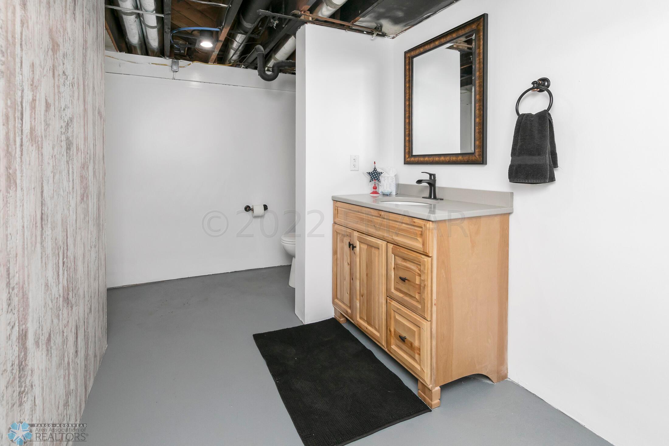 Bathroom2