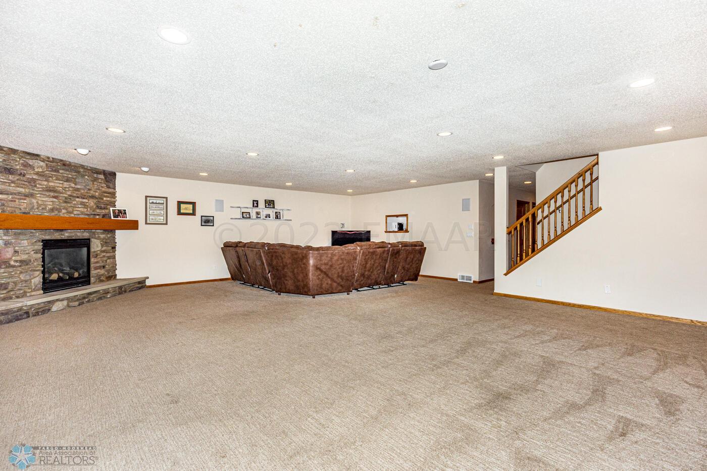 Home-51