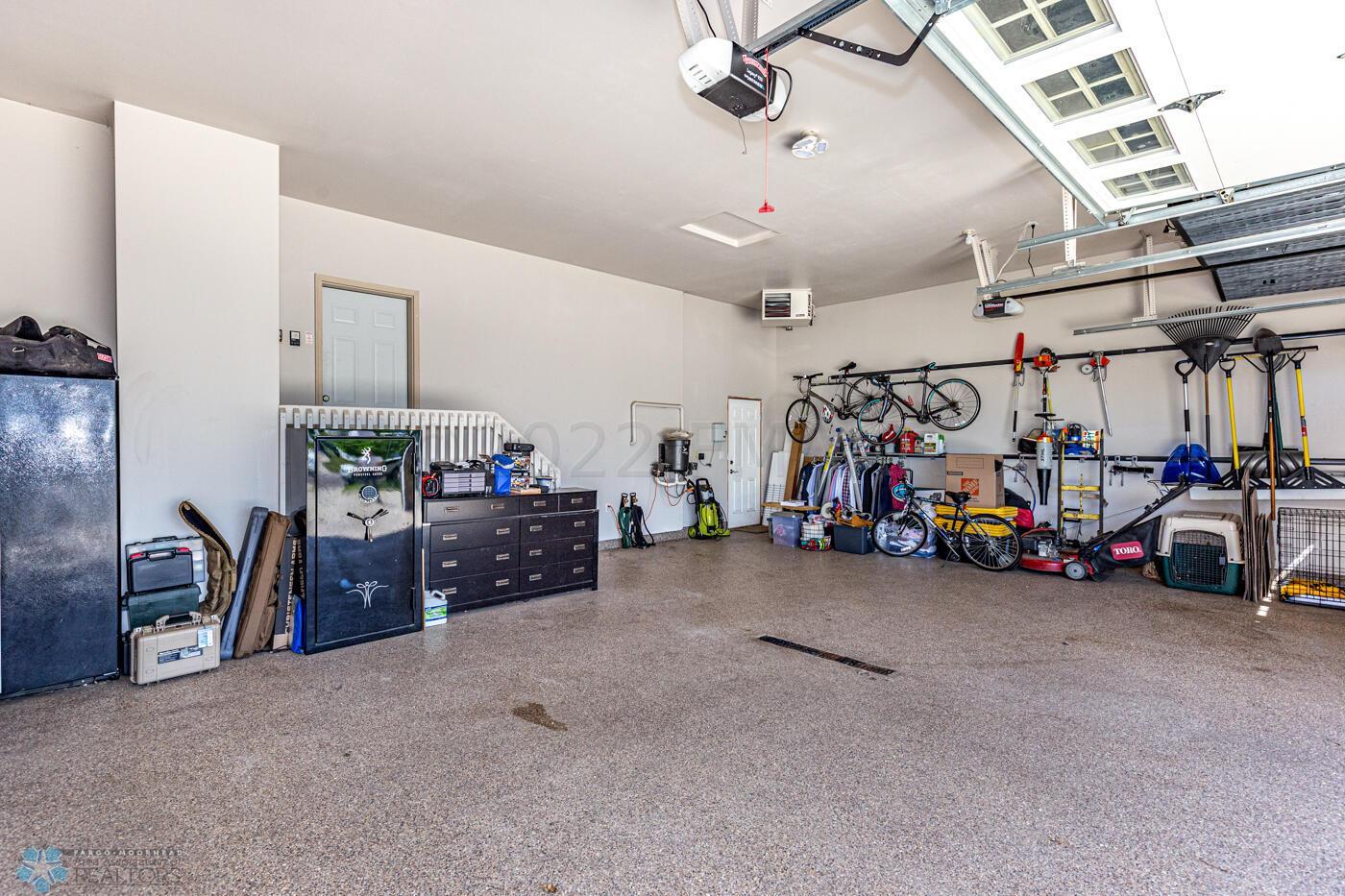 Triple Garage