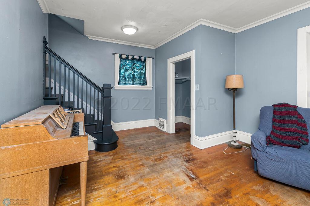 Front Entry into Living Room