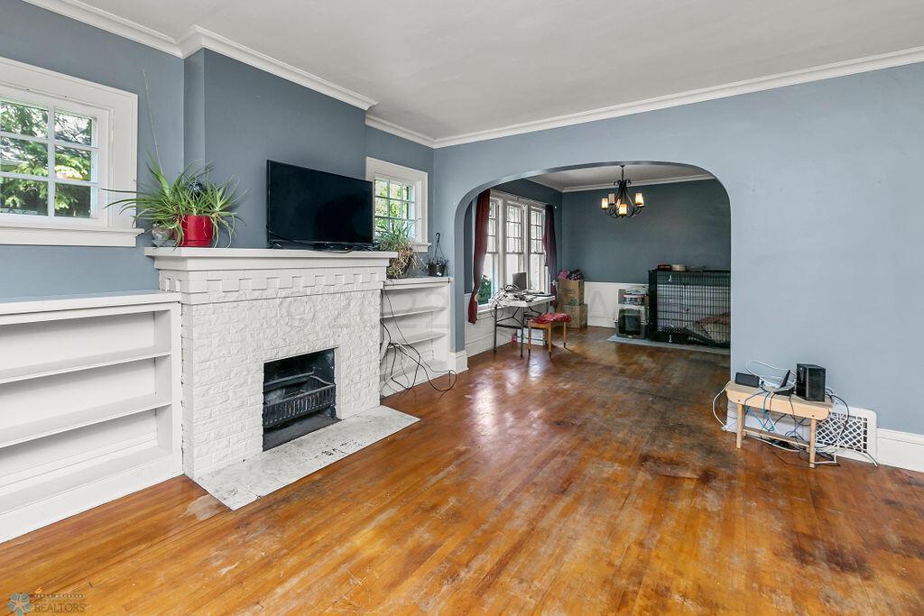 LR to Dining Room