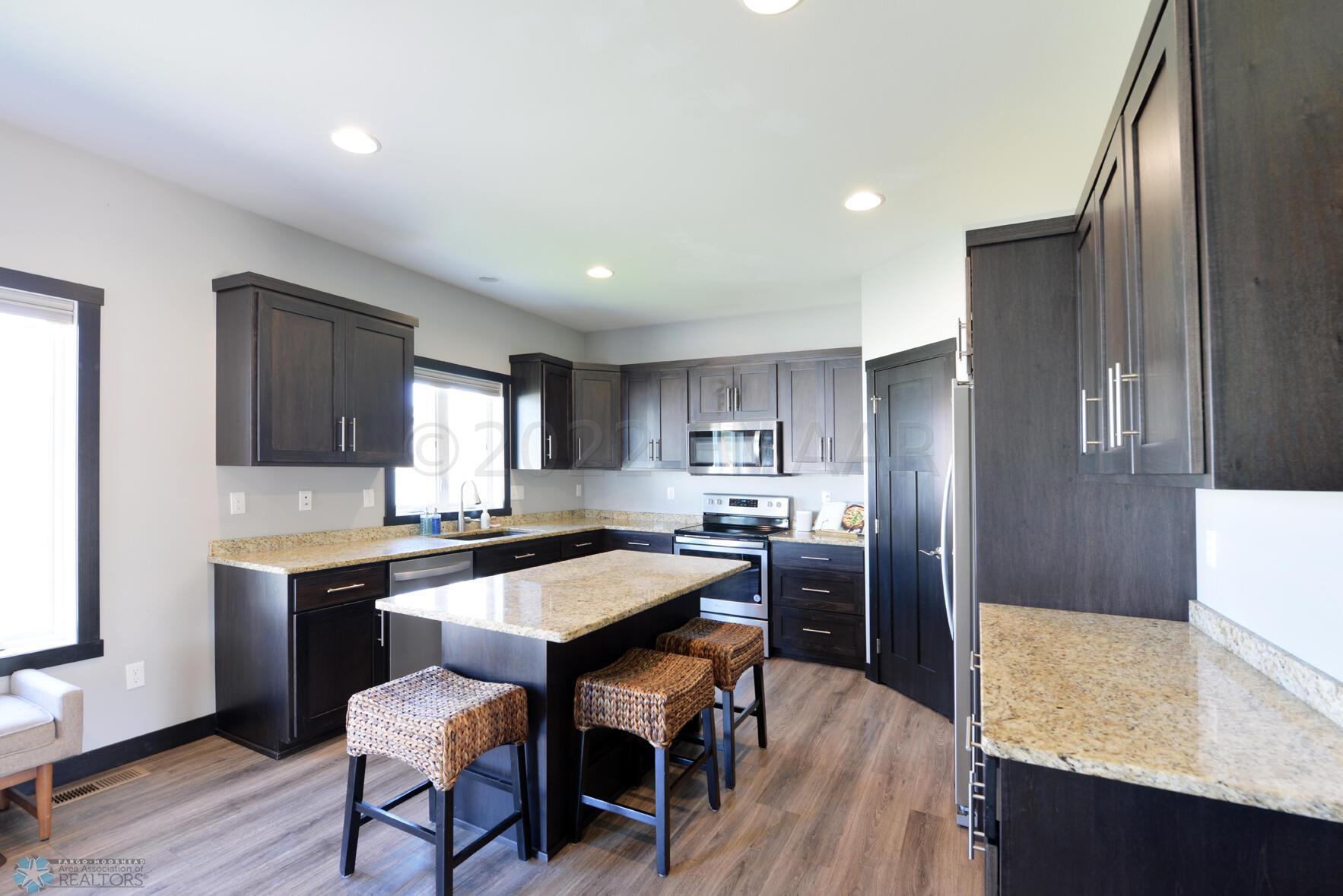 6733 60th Ave S Fargo