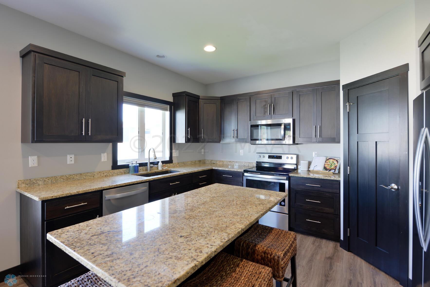 6733 60th Ave S Fargo