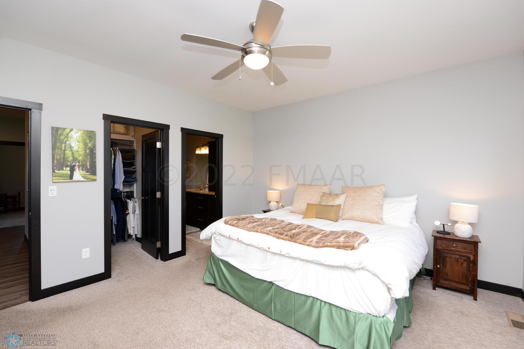 6733 60th Ave S Fargo