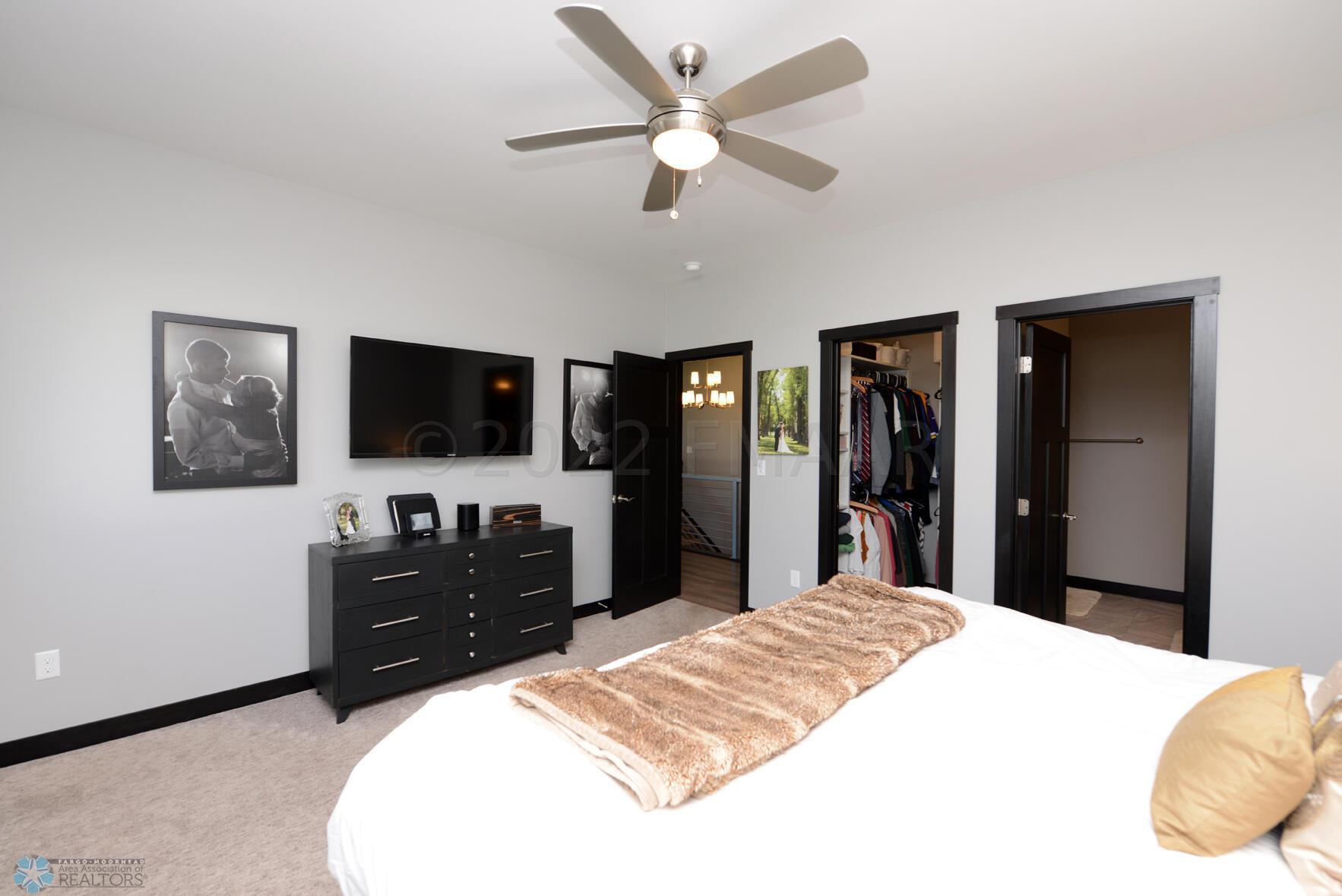 6733 60th Ave S Fargo