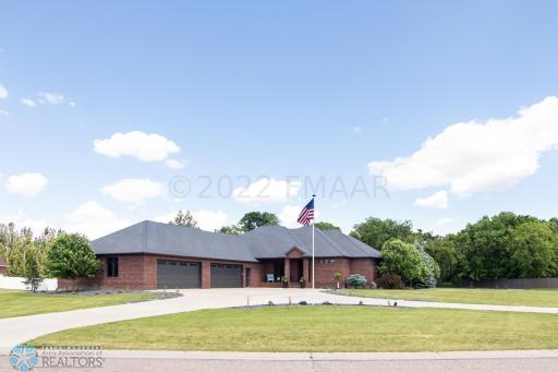 7014 MAPLE Lane, Horace, ND 58047