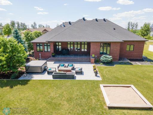 7014 MAPLE Lane, Horace, ND 58047