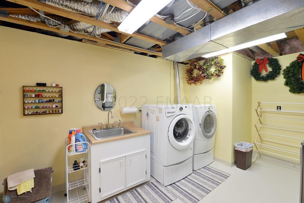Washer and Dryer Included