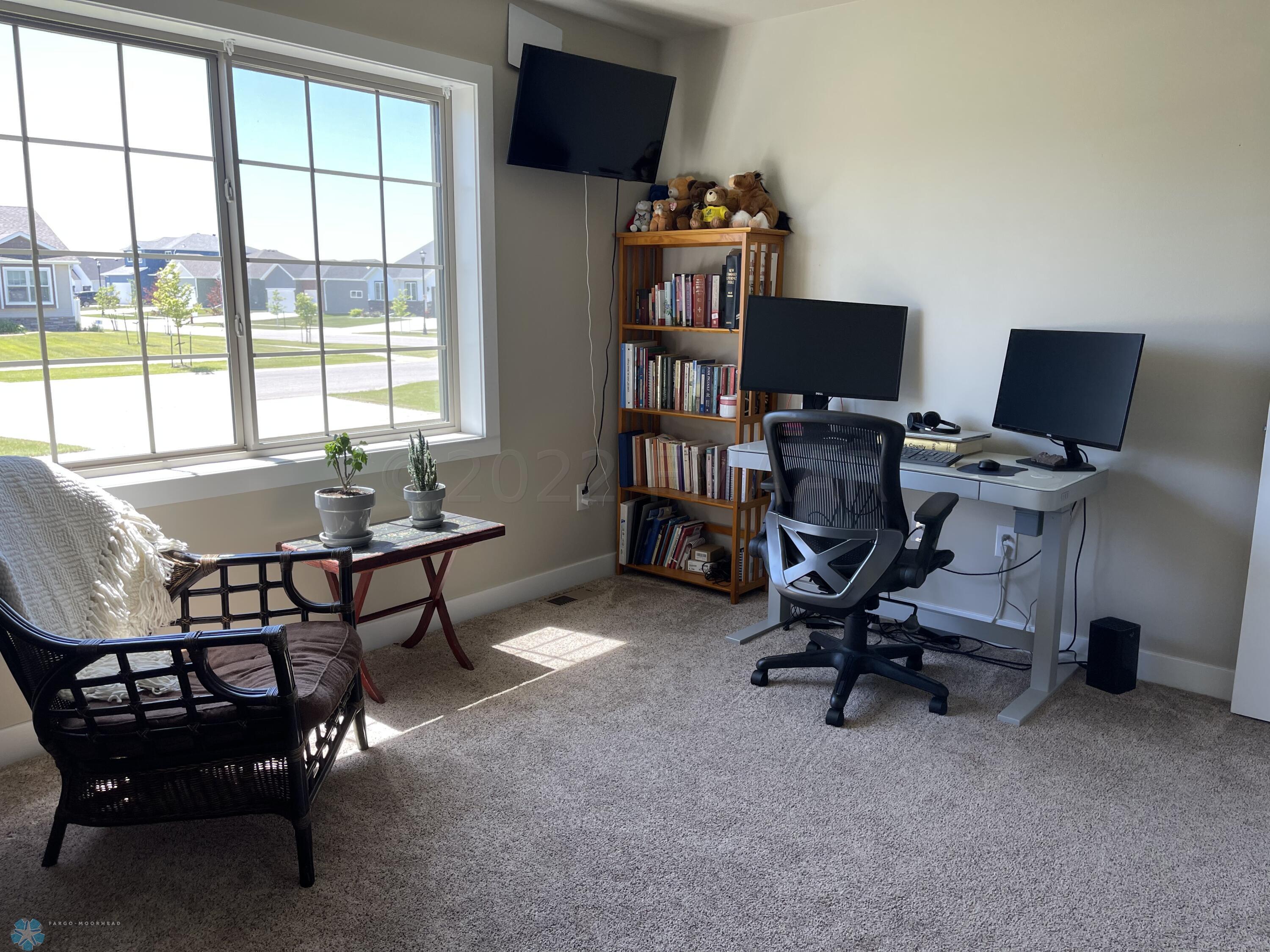Front Bedroom/Office