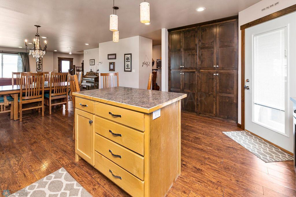 Kitchen/Dining