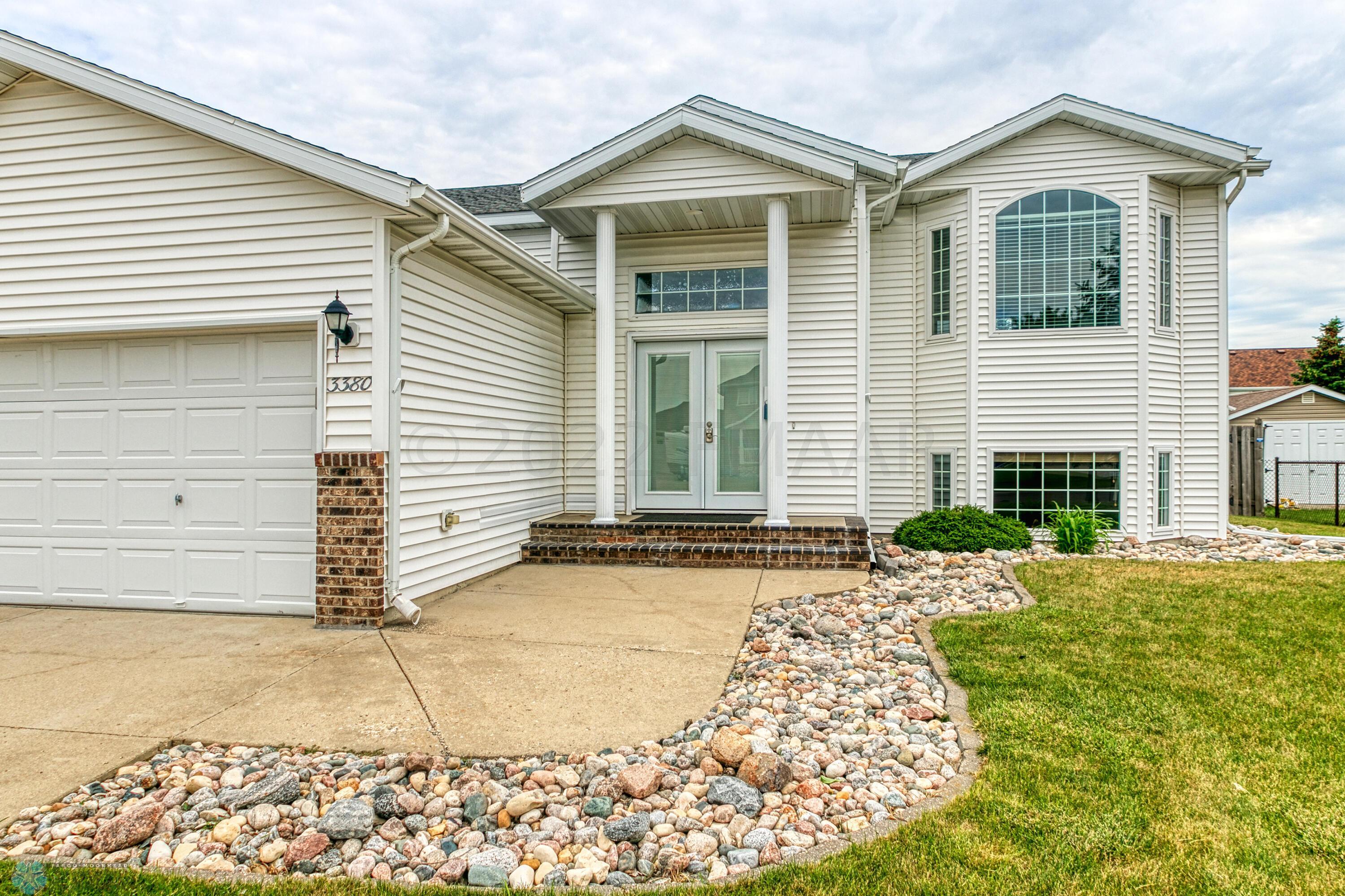 Gorgeous Front Entry