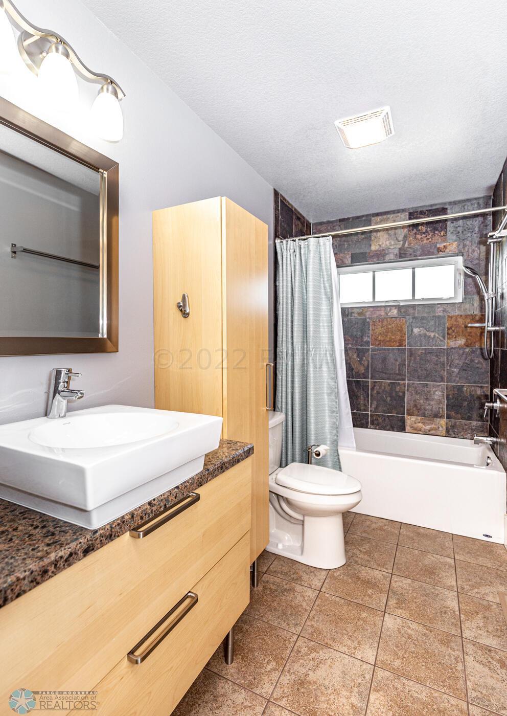 2nd level Bathroom