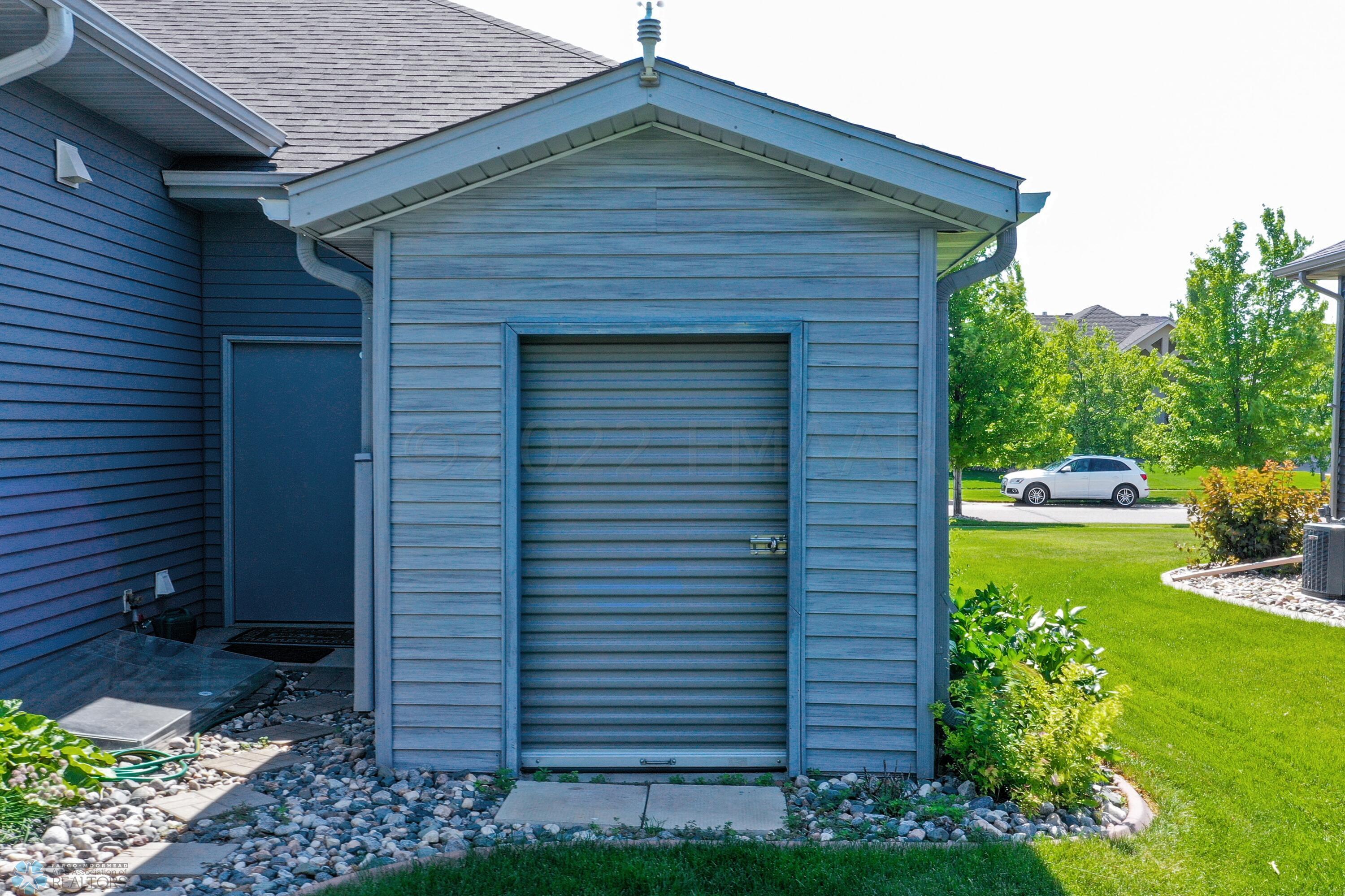 Shed
