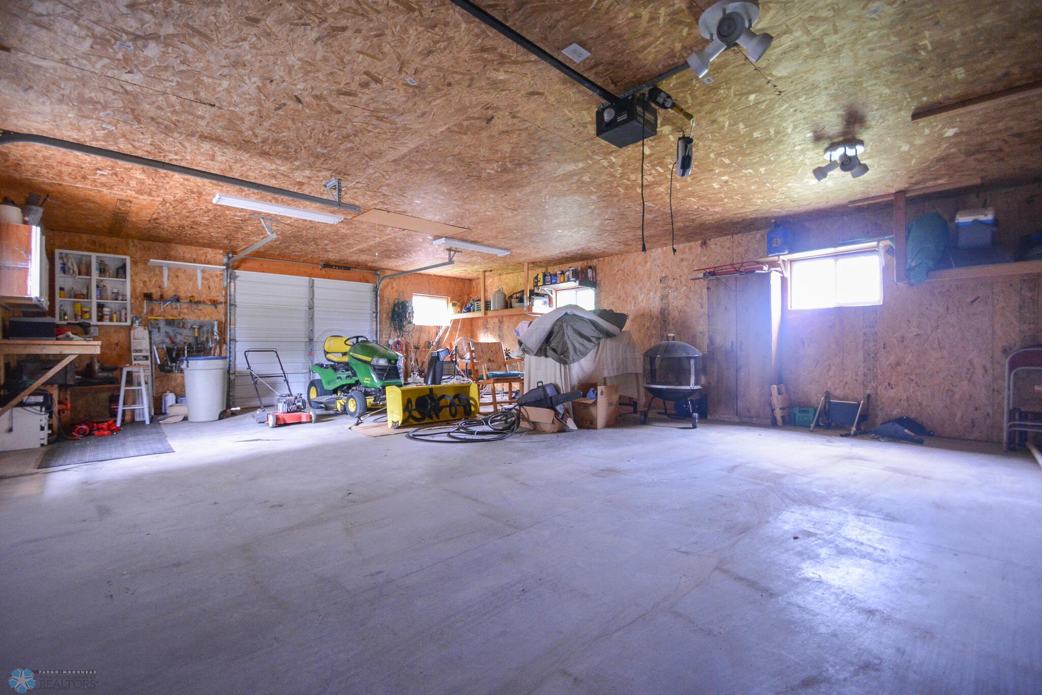 Detached Garage
